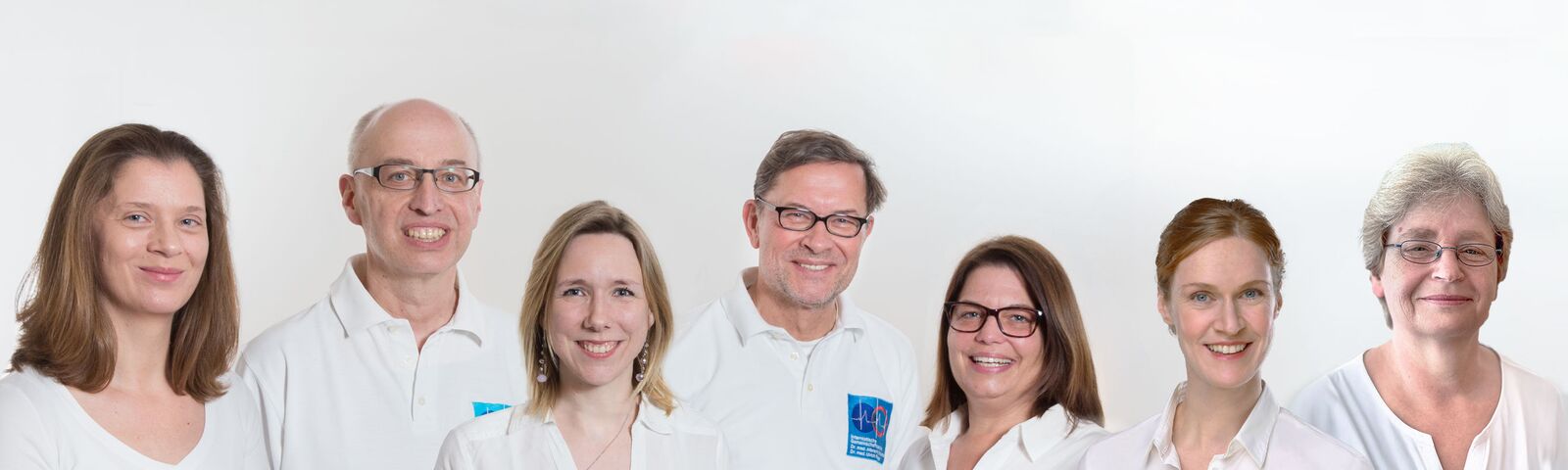 Gruppenfoto des Teams der Praxis Kardiologie Schenefeld